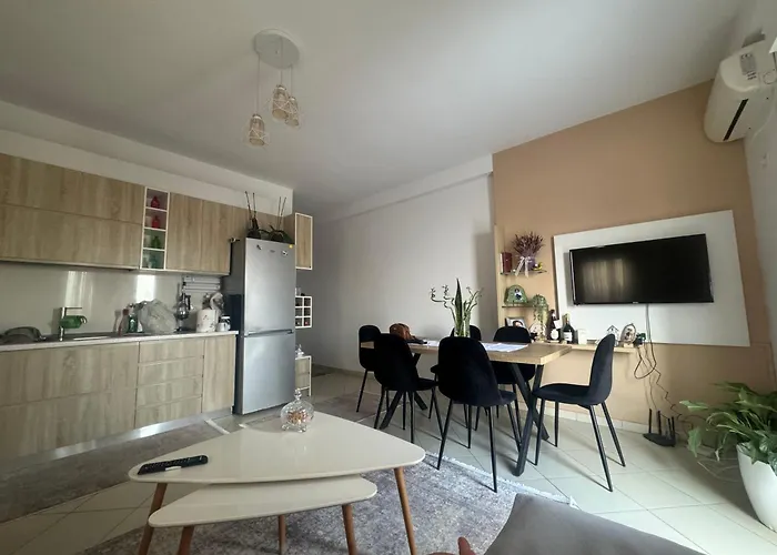 Julia Apartments