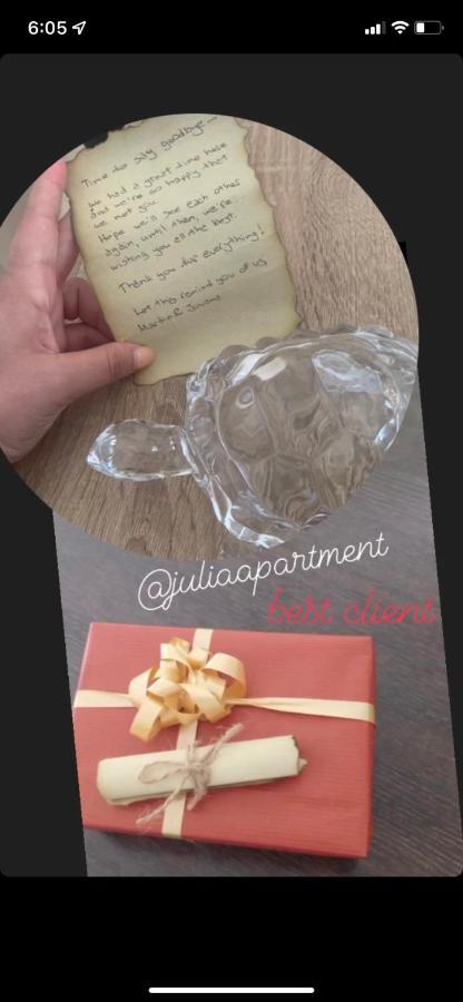 Julia Apartment *
